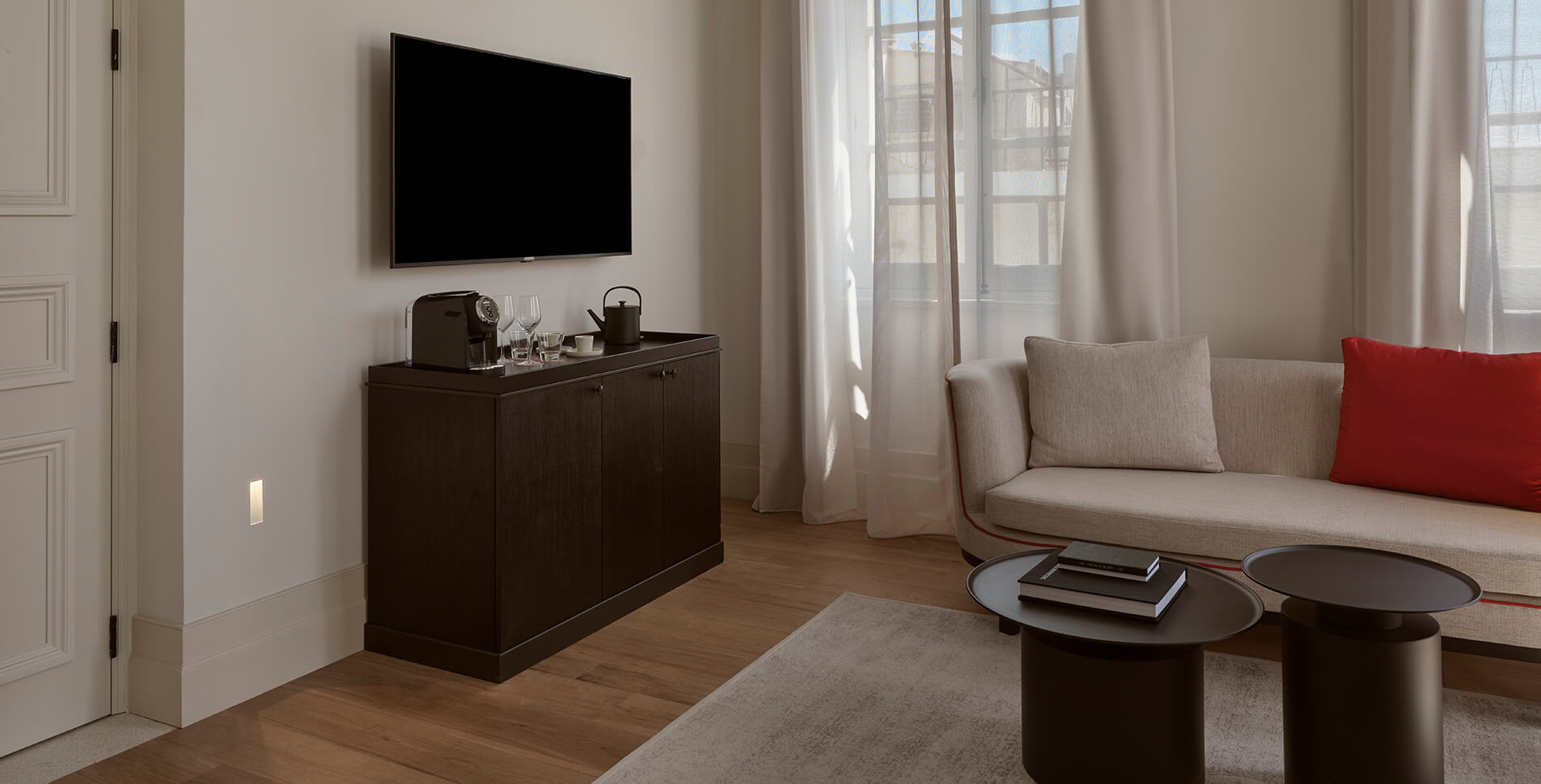 Luxe & Sweet One Bedroom